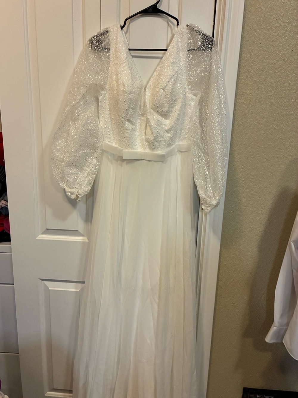 SHEIN Ivory Sparkle V-Neck Long Sleeve A-Line Wedding Gown
